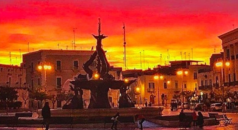 Lo spettacolare tramonto di ieri a Giovinazzo