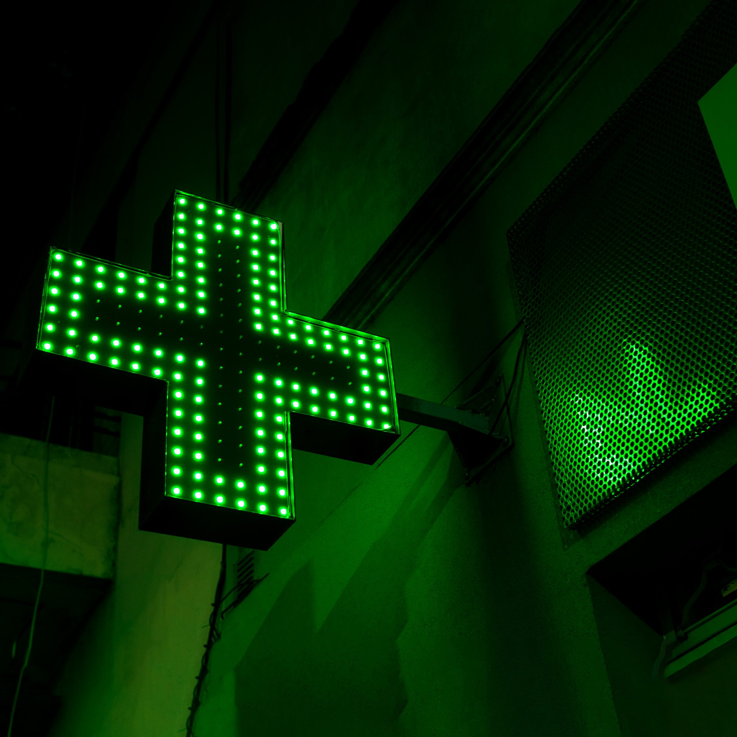 Giornata della Raccolta del Farmaco, a Giovinazzo aderenti due farmacie